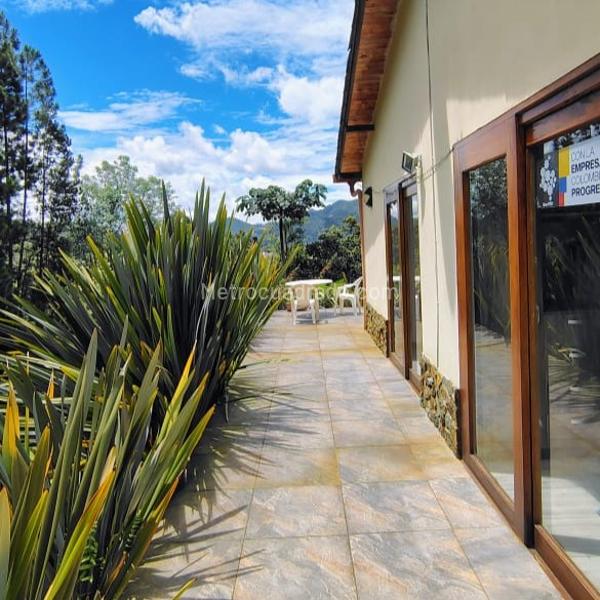 4BR Finca in El Retiro (5000 m²) - 3