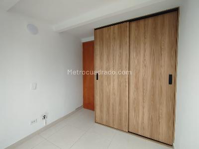 Apartamento de 3 alcobas en arriendo en Itagui, Itagüí, 64 m² · foto 11 de 15