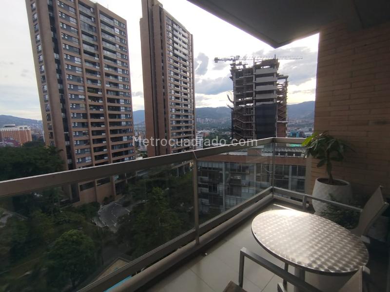 Apartamento Moderno Amoblado de 2 Alcobas en Castropol - 4