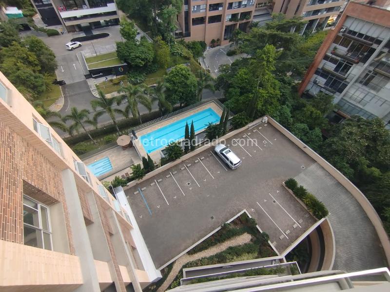 Apartamento Moderno Amoblado de 2 Alcobas en Castropol - 5