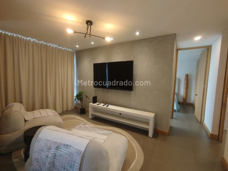 Apartamento Moderno Amoblado de 2 Alcobas en Castropol - 9