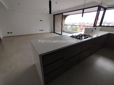 Apartamento de 3 alcobas en arriendo en Conquistadores, Medellín, 300 m² · foto 6 de 20