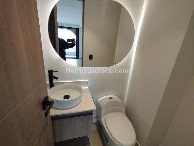 Apartamento de 3 alcobas en arriendo en Conquistadores, Medellín, 300 m² · foto 17 de 20