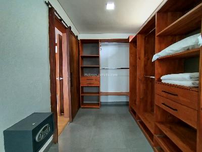 Casa de 4 alcobas en arriendo en Las Palmas M, Medellín, 450 m² · foto 15 de 20