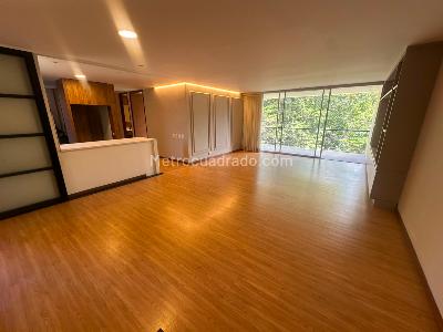 Apartamento de 3 alcobas en arriendo en Nuevo Poblado, Medellín, 170 m² · foto 3 de 15