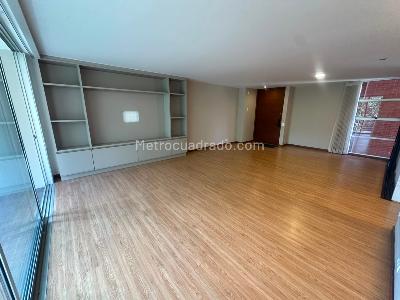Apartamento de 3 alcobas en arriendo en Nuevo Poblado, Medellín, 170 m² · foto 5 de 15