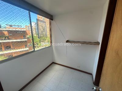 Apartamento de 3 alcobas en arriendo en Nuevo Poblado, Medellín, 170 m² · foto 13 de 15