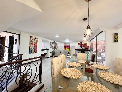 Casa de 4 alcobas en venta en Envigado, Envigado, 236 m² · foto 11 de 20