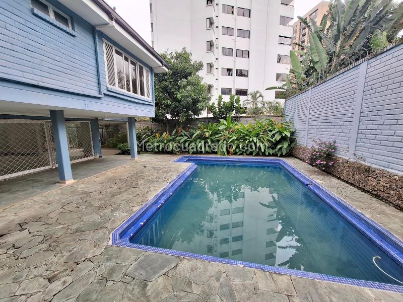 4BR Commercial House for Rent in El Campestre, El Poblado