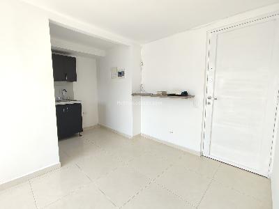 Apartamento en venta en San Antonio De Prado, Medellín · foto 6 de 11