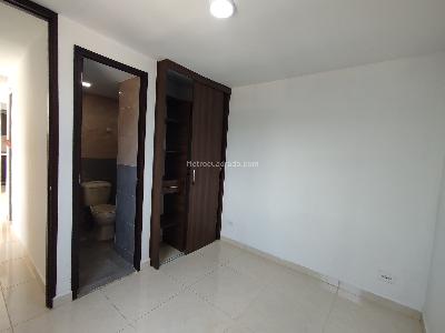 Apartamento en venta en San Antonio De Prado, Medellín · foto 7 de 11