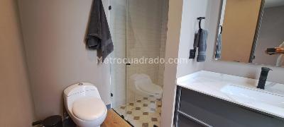 Apartamento en arriendo en Castropol, Medellín · foto 16 de 17