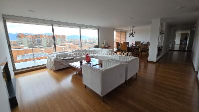 Apartamento de 4 alcobas en venta en Salitre Central, Bogotá, 306 m² · foto 2 de 20