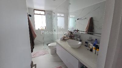 Apartamento de 4 alcobas en venta en Salitre Central, Bogotá, 306 m² · foto 15 de 20