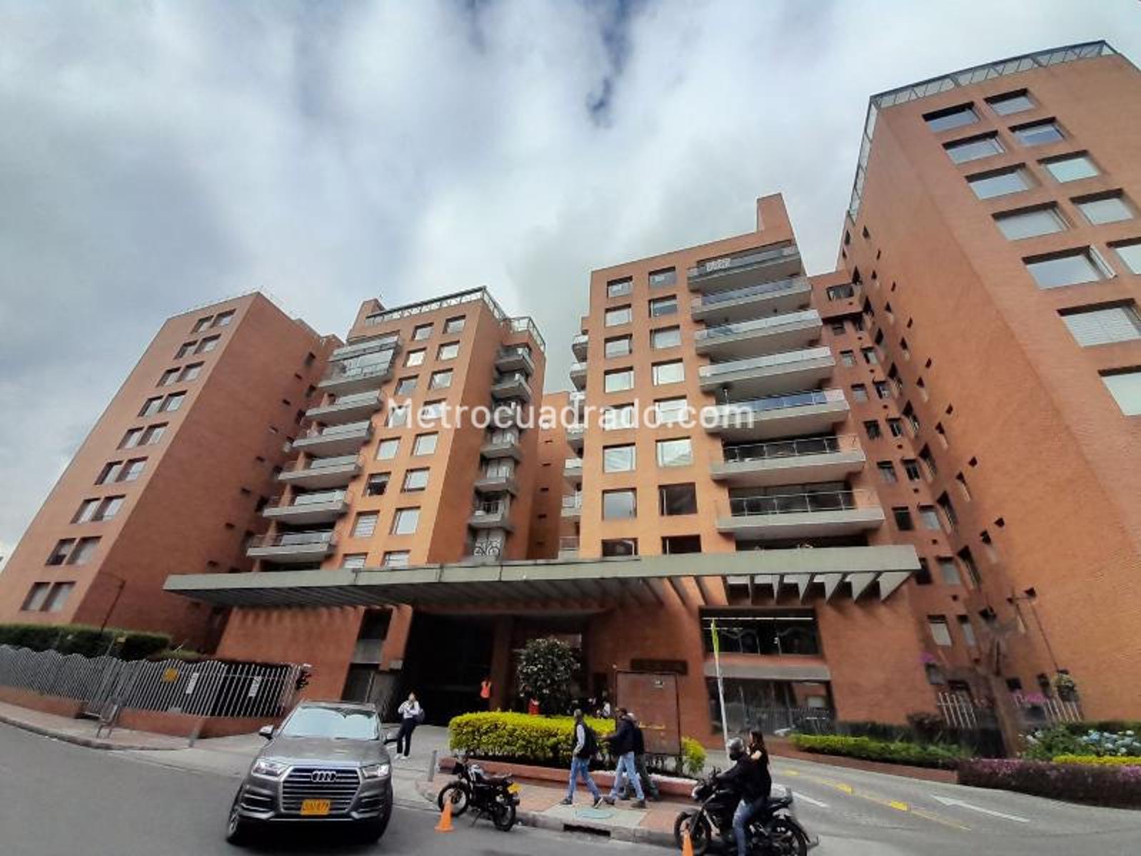Apartamento en Venta  Salitre Central
