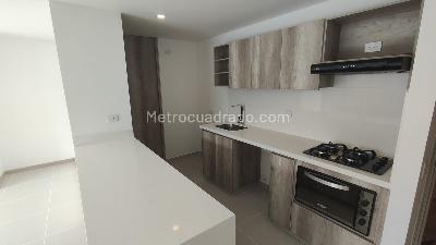 Apartamento en arriendo en Ciudad Del Rio, Medellín · foto 2 de 18