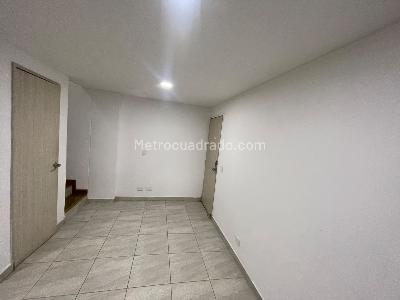 Apartamento de 1 alcoba en arriendo en Laureles, Medellín, 58 m² · foto 4 de 15
