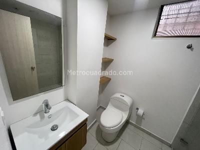 Apartamento de 1 alcoba en arriendo en Laureles, Medellín, 58 m² · foto 12 de 15