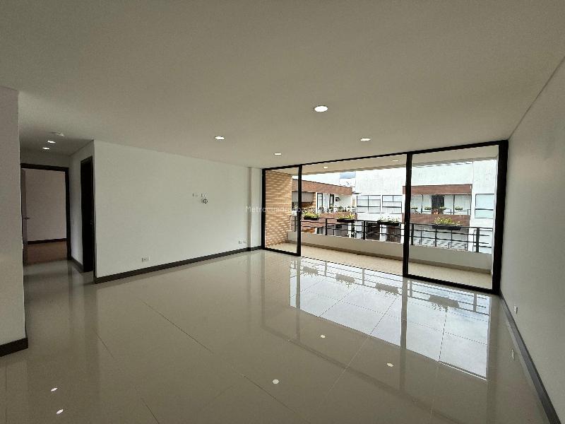 3BR Apartment in El Retiro (88 m²)