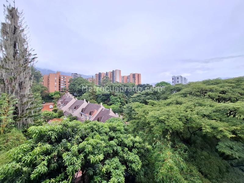 Apartamento Moderno de 3 Alcobas en La Frontera M - 3