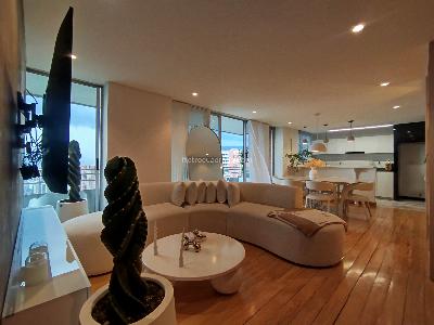 Apartamento de 2 alcobas en arriendo en El Tesoro, Medellín, 117 m² · foto 2 de 20
