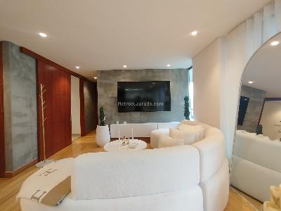 Apartamento de 2 alcobas en arriendo en El Tesoro, Medellín, 117 m² · foto 3 de 20