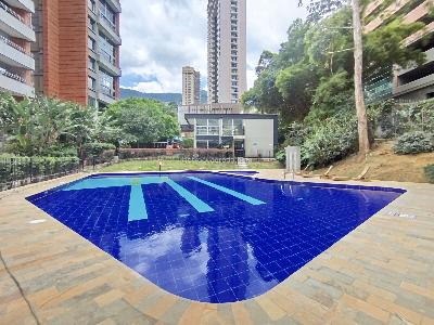 Apartamento de 2 alcobas en arriendo en El Tesoro, Medellín, 117 m² · foto 18 de 20