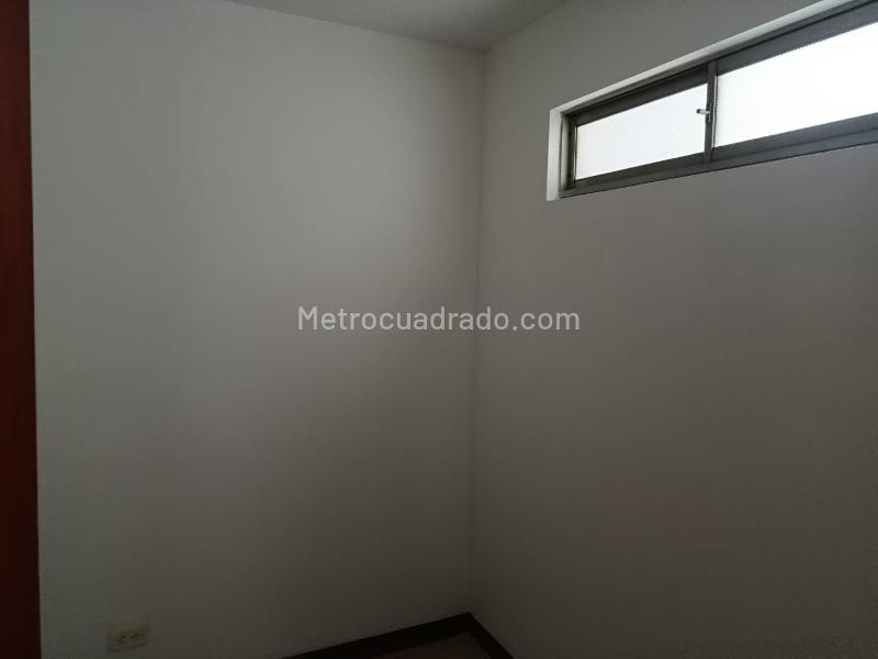 Apartamento espectacular de 3 Alcobas con vista en La Frontera M - 5