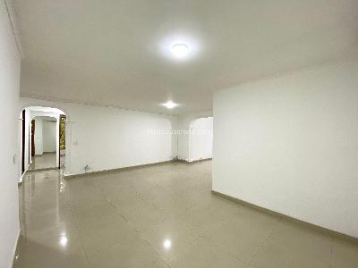 Apartamento en arriendo en Milla De Oro, Medellín · foto 4 de 24