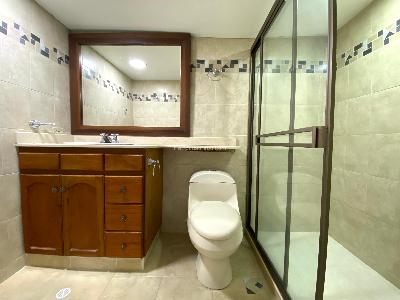 Apartamento en arriendo en Milla De Oro, Medellín · foto 8 de 24