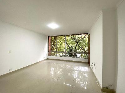 Apartamento en arriendo en Milla De Oro, Medellín · foto 10 de 24