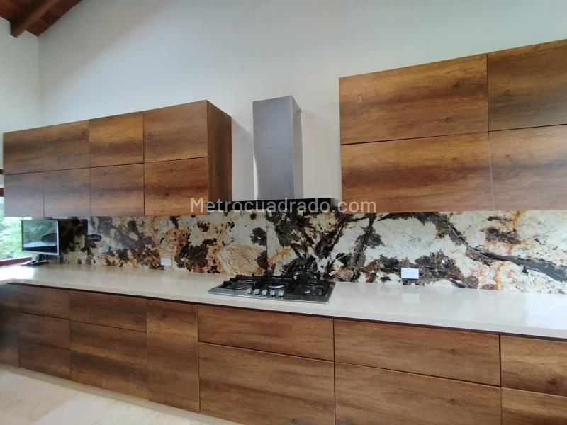 Casa en Arriendo, Vereda La Fe, Retiro - 2