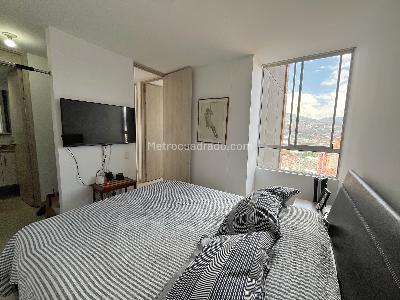 Apartamento de 3 alcobas en venta en Sabaneta, Sabaneta, 69 m² · foto 18 de 20