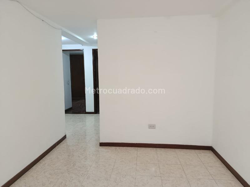 Amplio Apartamento de 3 Alcobas en Vegas del Poblado - 3