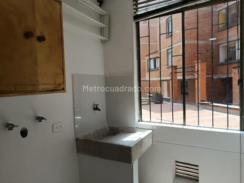 Amplio Apartamento de 3 Alcobas en Vegas del Poblado - 6