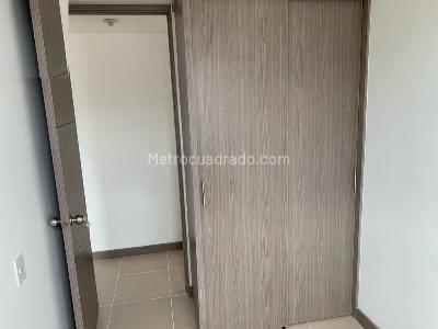 Apartamento de 3 alcobas en venta en Bello, Bello, 61 m² · foto 8 de 10