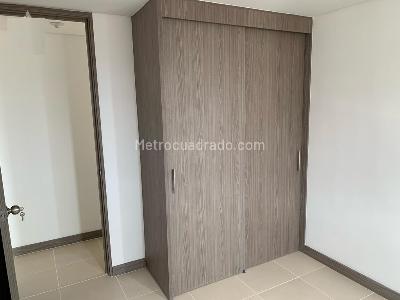 Apartamento de 3 alcobas en venta en Bello, Bello, 70 m² · foto 6 de 10
