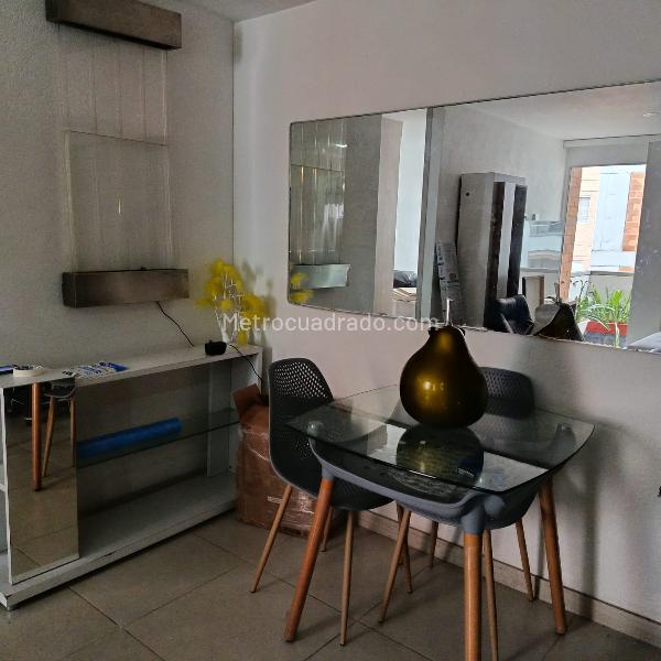 Apartamento Amoblado de 2 Alcobas en Boston Centro con Terraza - 6