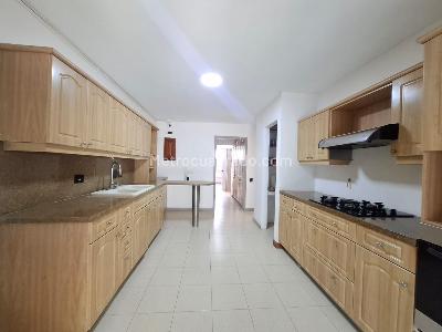 Casa – Medellín, Los Balsos Numero 1, El Poblado