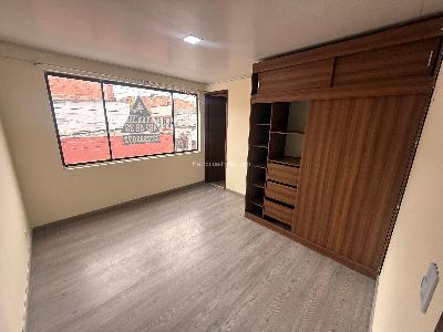 Casa de 5 alcobas en venta en Quiroga, Bogotá, 200 m² · foto 14 de 20