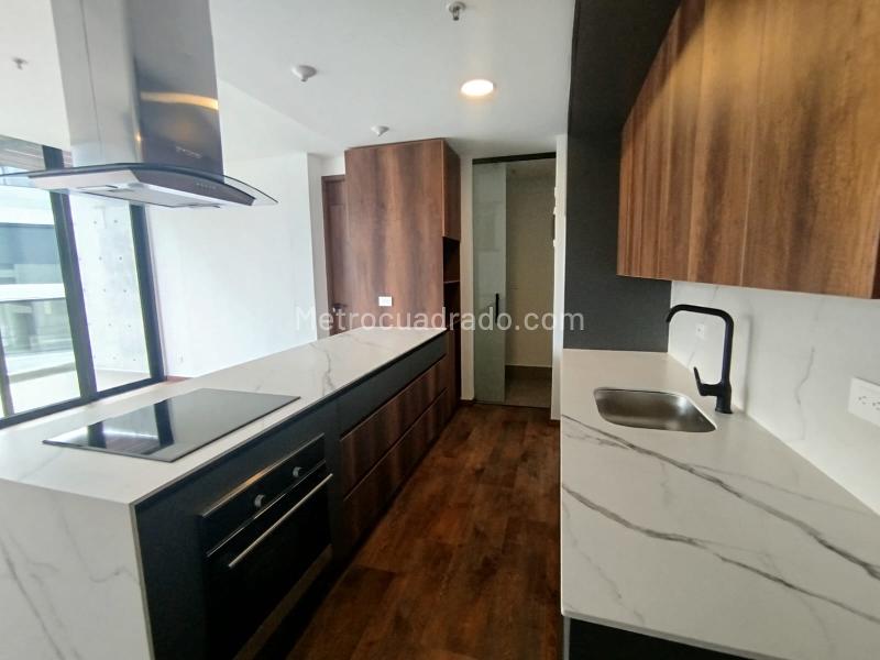 2BR Apartment in El Retiro (80 m²) - 3