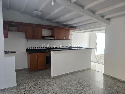 Casa en arriendo en Calasanz, Medellín · foto 5 de 12