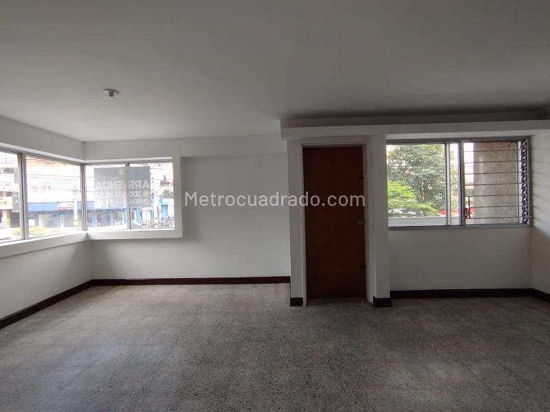 Duplex Commercial House for Offices in Laureles
