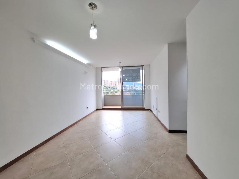 Cozy 3BR Apartment in Transversal Inferior - 3