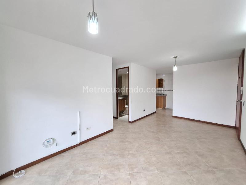 Cozy 3BR Apartment in Transversal Inferior - 8