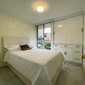 Apartamento de 2 alcobas en venta en Las Palmas M, Medellín, 79 m² · foto 10 de 19
