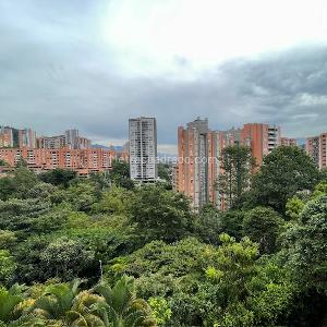 Apartamento de 2 alcobas en venta en Las Palmas M, Medellín, 79 m² · foto 18 de 19
