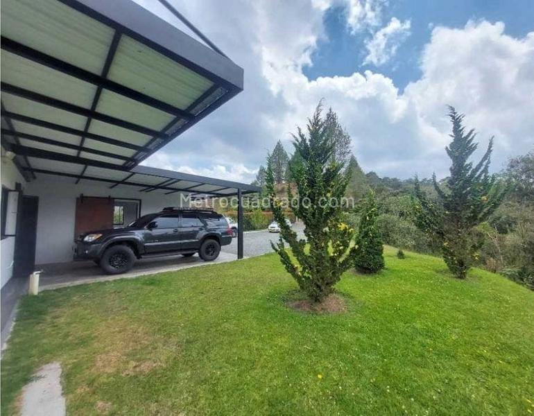 3BR House in El Retiro (220 m²) - 5