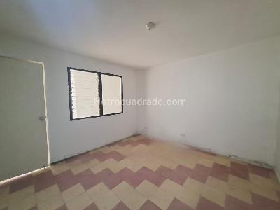 Casa de 4 alcobas en arriendo en Manila, Medellín, 200 m² · foto 13 de 20
