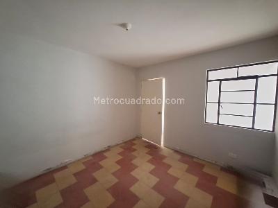 Casa de 4 alcobas en arriendo en Manila, Medellín, 200 m² · foto 15 de 20